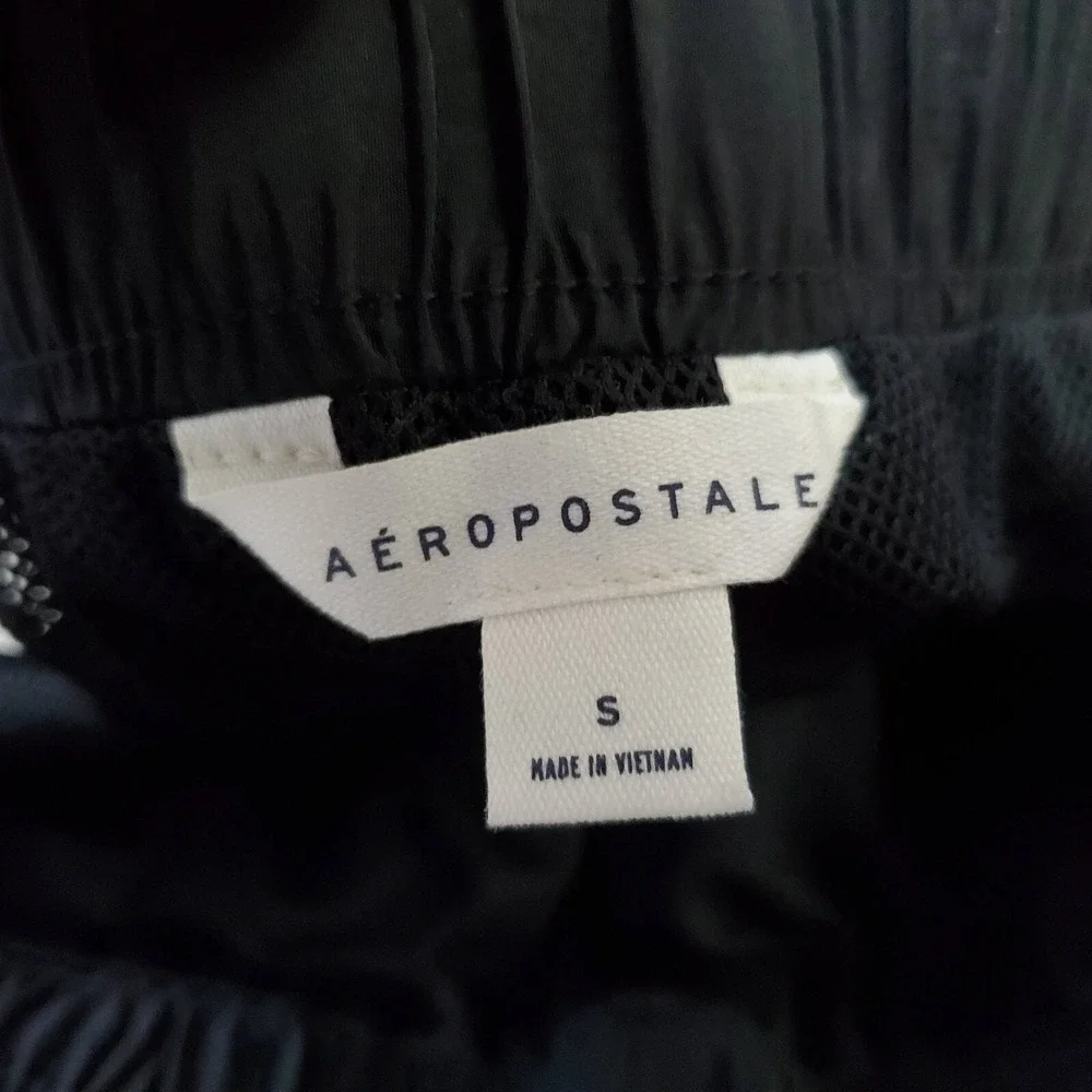 Aeropostale‎ Mens Black Nylon Graphic Board Shorts Swim Trunks Small NWT